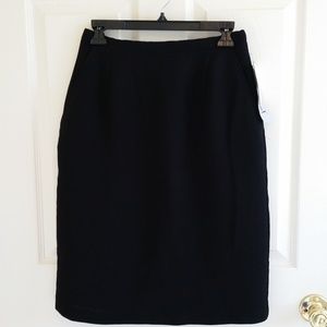 that's me! Women's Skirt Size 10 NWT